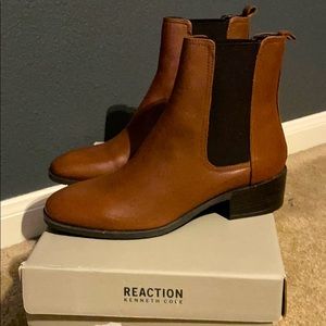 Kenneth Cole Reaction Salt Chelsea Boots